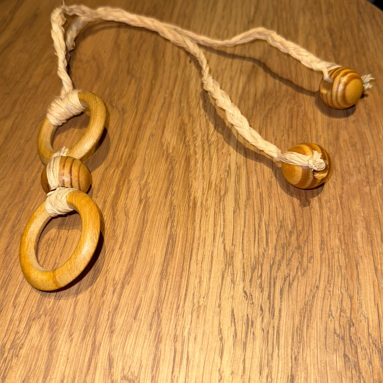 Colar Artesanal Flor de Tangerina