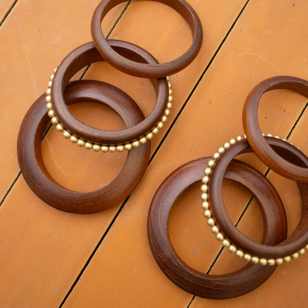 Pulseira Ju - Trio em Madeira com dourado