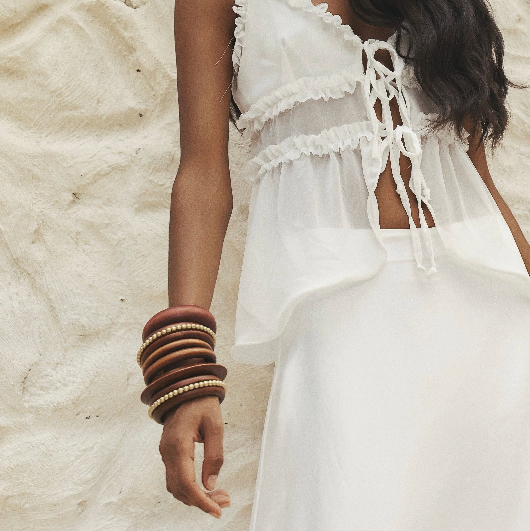 Pulseira Ju - Trio em Madeira com dourado